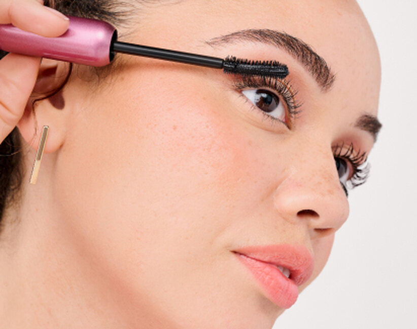 How to Apply Mascara: Find the Right Mascara for Your Lashes
